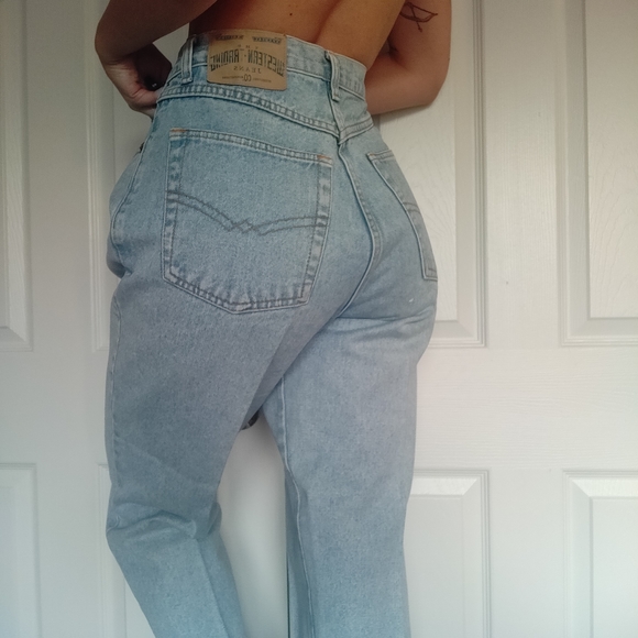 Vintage Denim - VINTAGE MOM JEANS